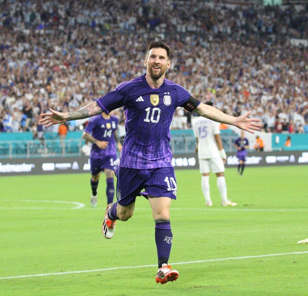 Lionel Messi Tinggalkan PSG, Jadi Properti Panas di Bursa Transfer