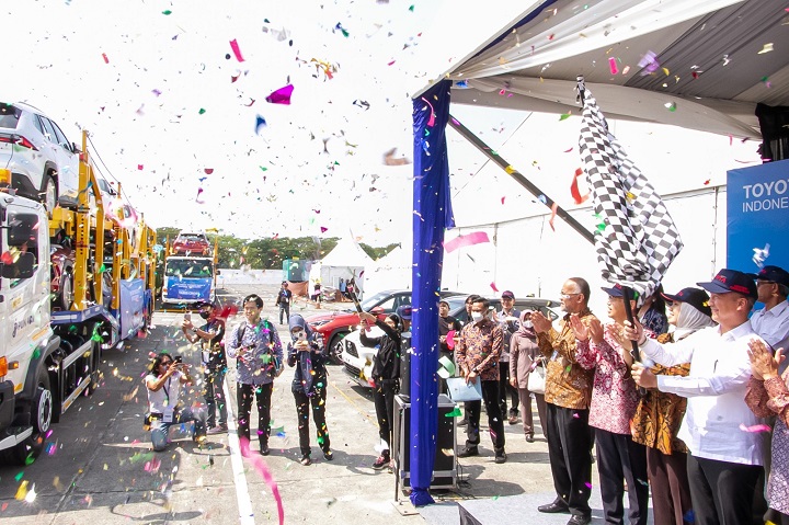 Angka Ekspor Kendaraan Tinggi, Industri Otomotif Jadi Pahlawan Devisa